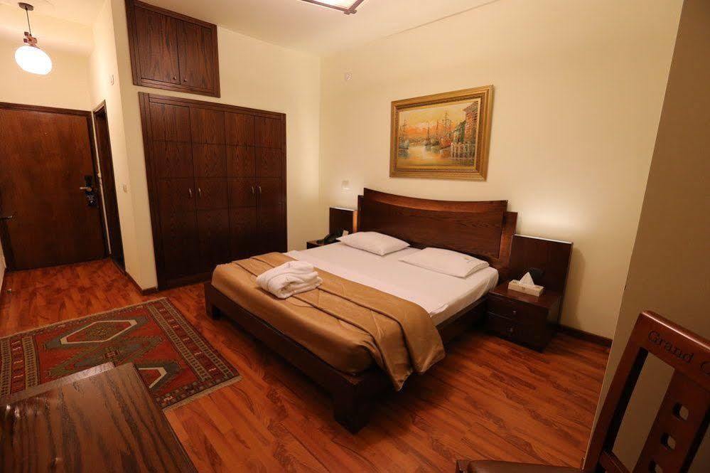 Grand Gabriel Hotel Jounieh Exterior photo